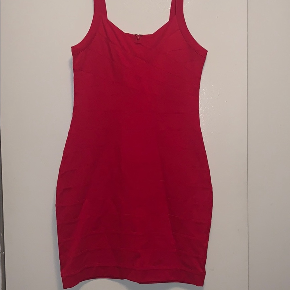 Red Express bandage bodycon dress
